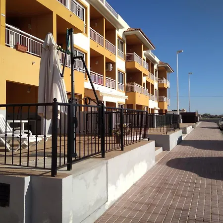 Estrella Del Sur カジャオ・サルバヘ